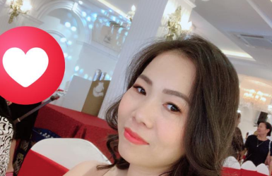 Chị Hồng